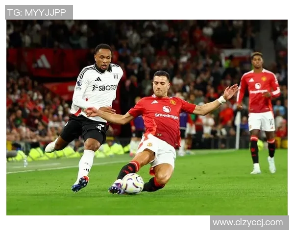 英超经典对决利物浦与曼联战成平局精彩瞬间回顾与十大进球盘点